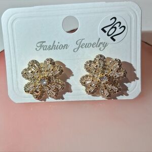 18k Gold Plated With Cubic Zirconia Flower Earrings